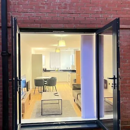 Gemstone - 1bdr Appartement *